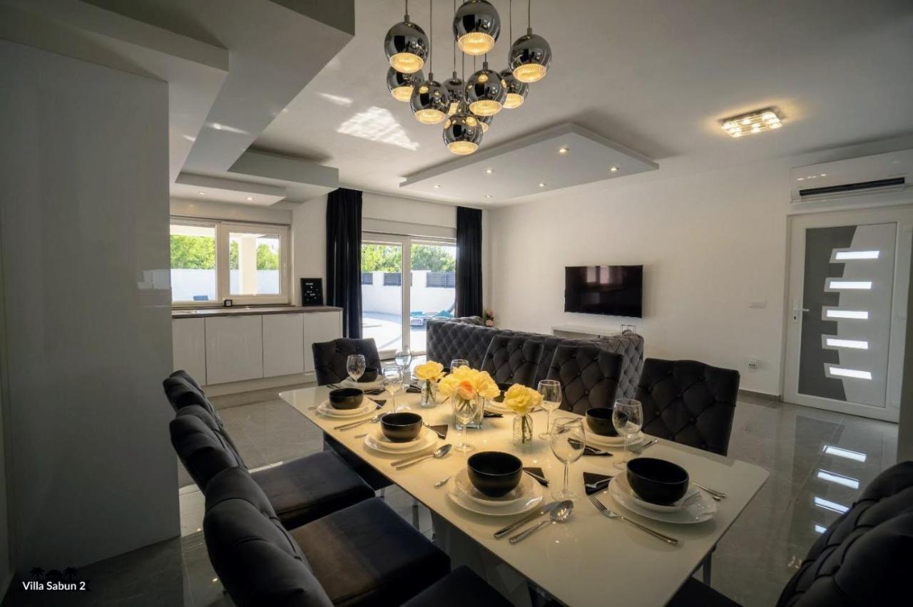 Villas Sabun - Modern House With Heated Pool Privlaka  Exterior foto